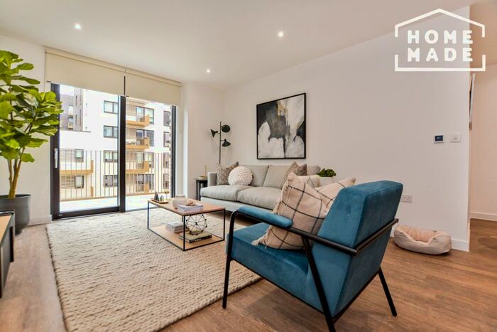 3 Bedroom Flat To Rent In Equipment Works, Walthamstow, E17