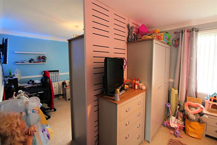 2 Bedroom Terraced House For Sale In Front Way, King's Lynn, PE30