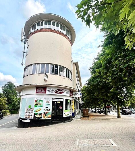 Apartment To Rent In The Turret, Harrow, HA2
