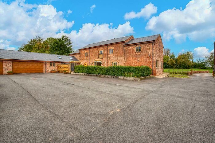 4 Bedroom Detached House For Sale In Church Lane, Stoak, Chester, CH2