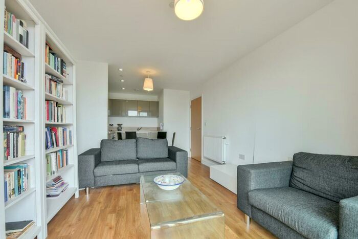 Apartment To Rent In Sienna Alto, Renaissance Building, Cornmill Lane, Lewisham, London, SE13