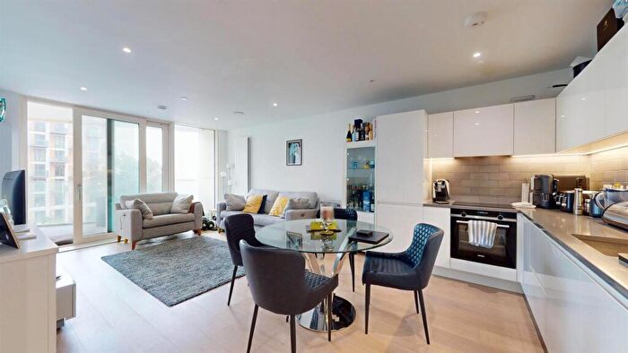 2 Bedroom Apartment For Sale In Carrick House, Royal Wharf, E16