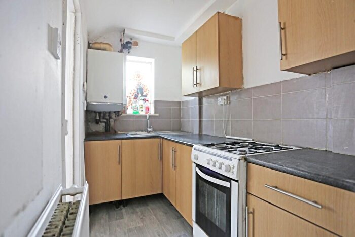 2 Bedroom Terraced House To Rent In Dawson Avenue, Barking, London, IG11