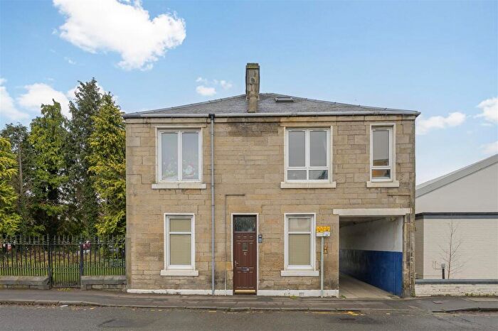 3 Bedroom Flat For Sale In Gardeners Street, Dunfermline, KY12