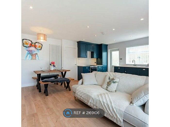 2 Bedroom Bungalow To Rent In Nine Acres Close, Charlbury, Chipping Norton, OX7