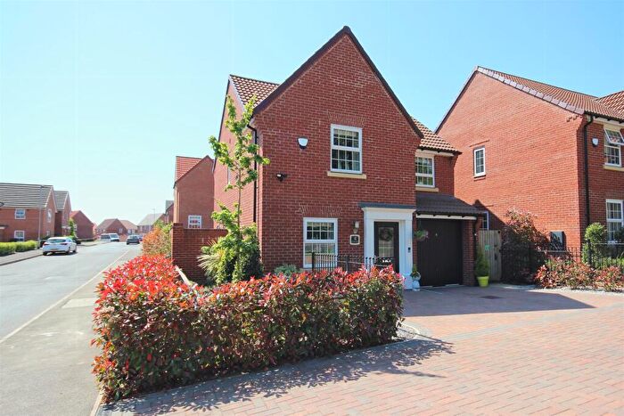 3 Bedroom Detached House For Sale In Wilson Drive, Cottingham, HU16