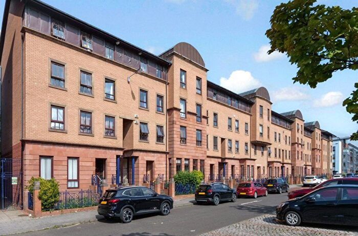 2 Bedroom Flat For Sale In Cumberland Street, Glasgow, Glasgow City, G5