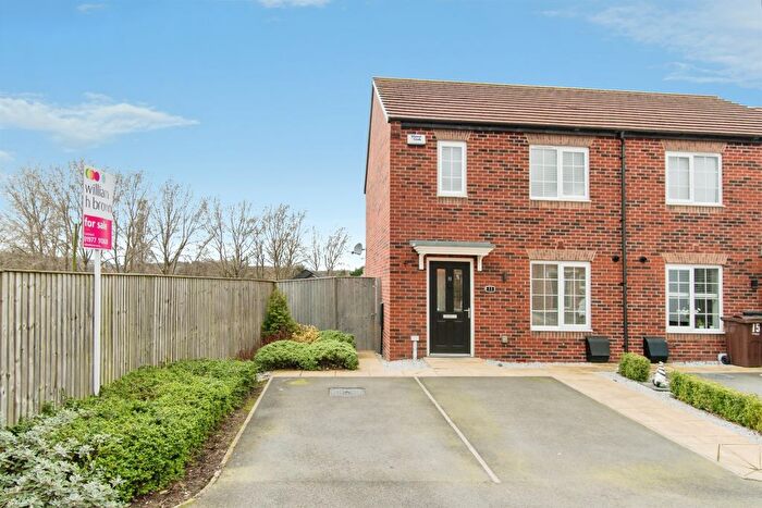 3 Bedroom Property For Sale In Staxton Grove, Castleford, WF10
