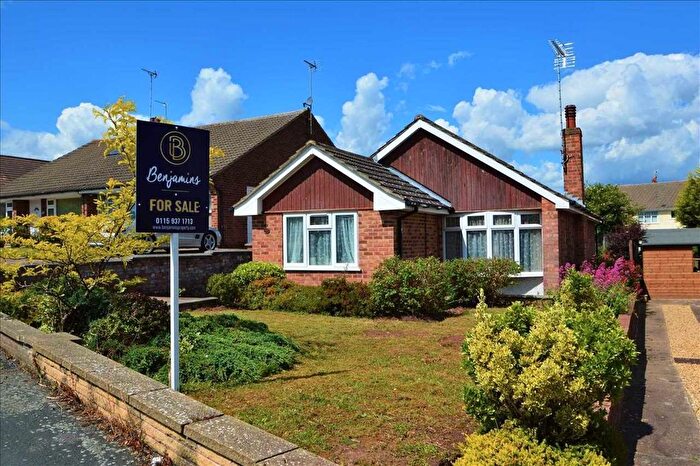 2 Bedroom Bungalow For Sale In Covert Close, Keyworth, Nottingham, NG12