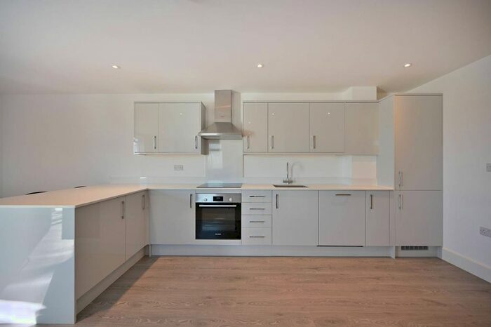 1 Bedroom Flat For Sale In Madison Heights, Wimbledon, London, SW19