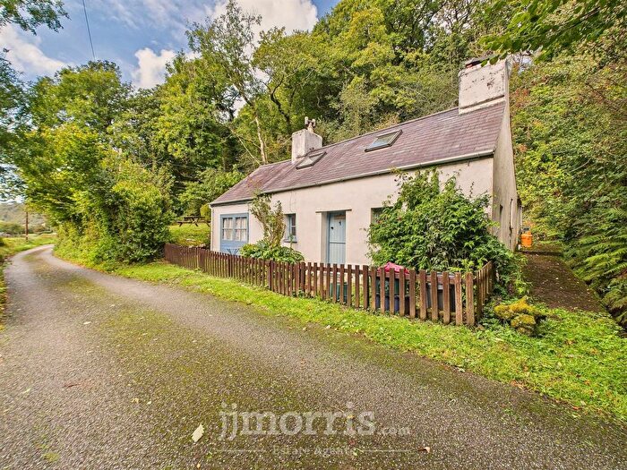 2 Bedroom Cottage For Sale In Pontfaen, Fishguard, SA65
