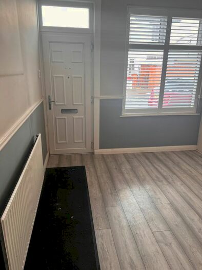 3 Bedroom Terraced House To Rent In Weymouth Street, Leicester, LE4