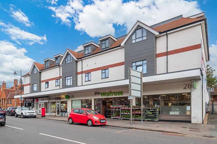 1 Bedroom Flat For Sale In The Broadway, Cheam, Sutton, SM3