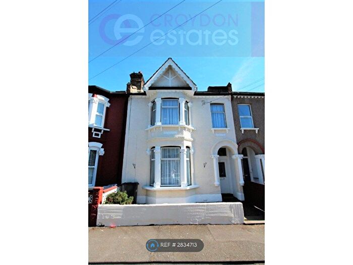 4 Bedroom Terraced House To Rent In Nova Road, Croydon, CR0