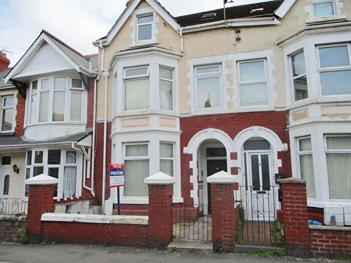 2 Bedroom Flat For Sale In Suffolk Place, Porthcawl, CF36