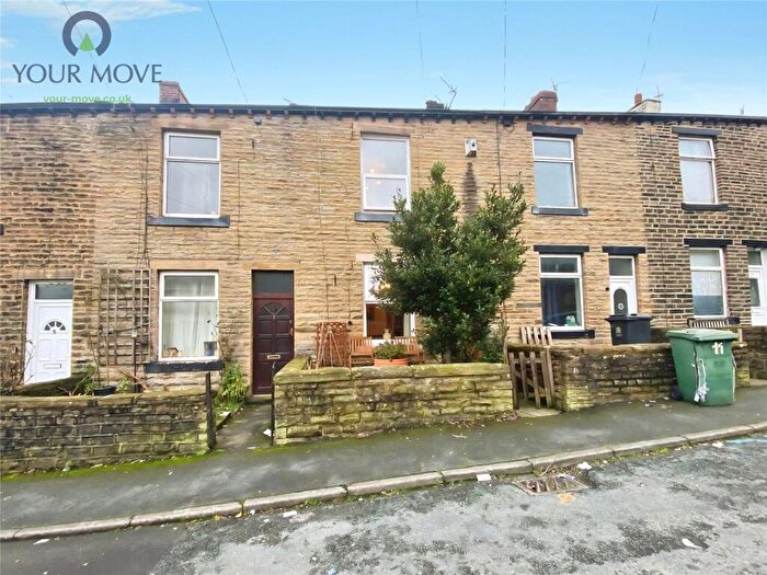1 Bedroom Terraced House For Sale In Catherine Street, Keighley, Bradford, BD21