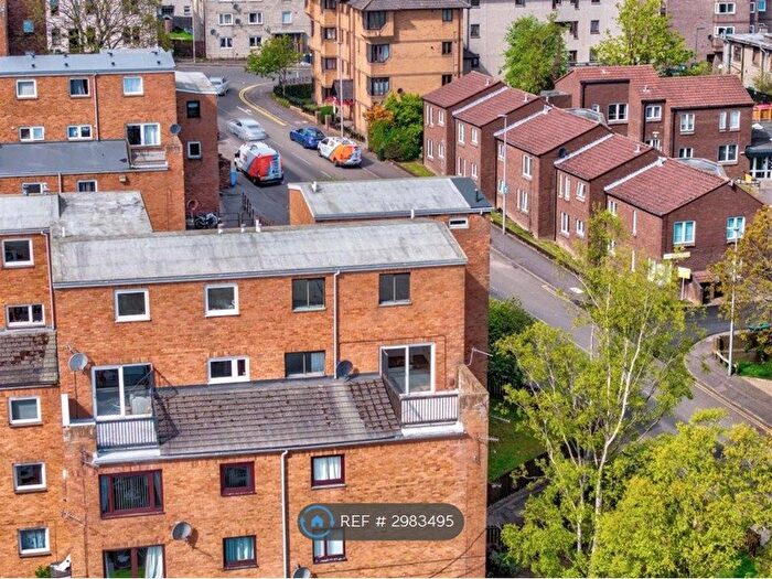 2 Bedroom Maisonette To Rent In Kinloch St, Dundee, DD3