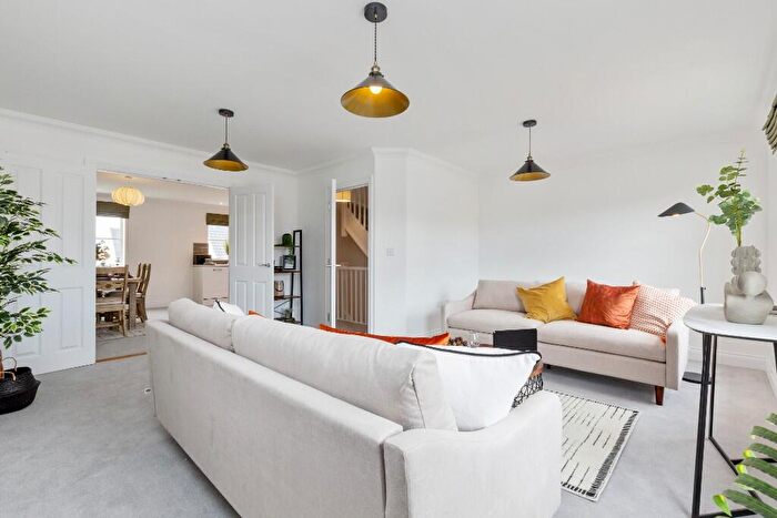 3 Bedroom End Of Terrace House For Sale In Binney Road, Drayton, Norwich, NR8