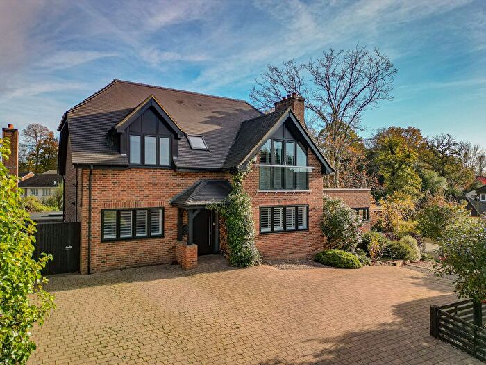 4 Bedroom Detached House For Sale In Kingsway, Hiltingbury, Chandler's Ford, Bx., SO53