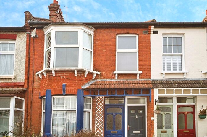 2 Bedroom Terraced House For Sale In Grange Avenue, London, N12