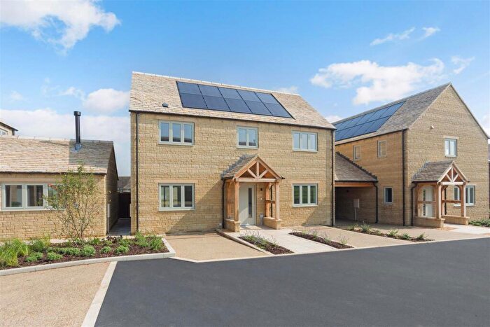 4 Bedroom House To Rent In Saxon Drive, Greet, GL54