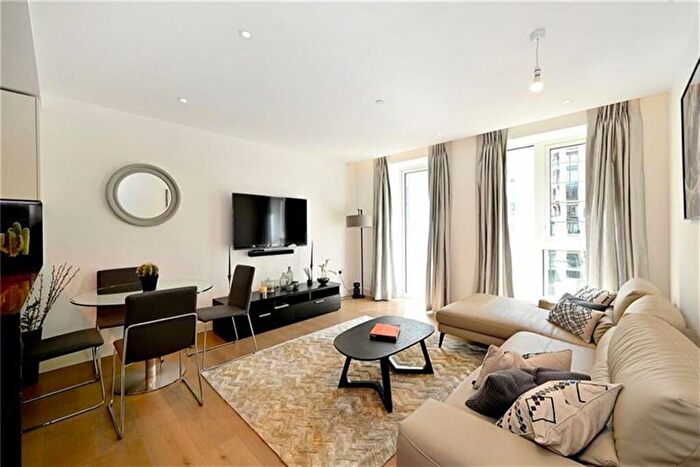 2 Bedroom Flat To Rent In Ariel House, Vaughan Way, Wapping, London, E1W