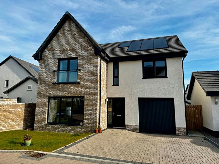 4 Bedroom Detached House To Rent In Golf View Road, Inverness, IV3