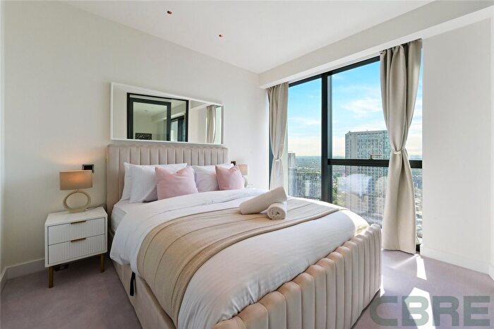1 Bedroom Flat To Rent In River Park Tower, Nine Elms Lane, SW8
