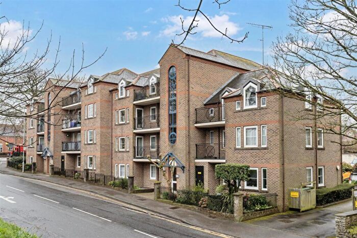 2 Bedroom Apartment For Sale In The Grove, Dorchester, DT1