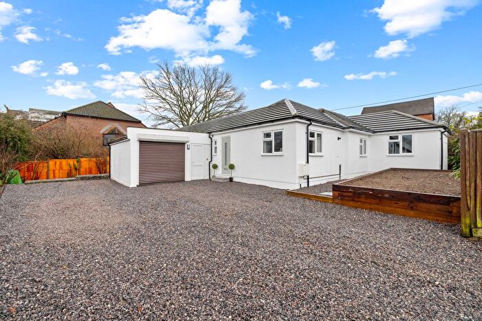 4 Bedroom Detached Bungalow For Sale In Hendon Road, Bordon, GU35