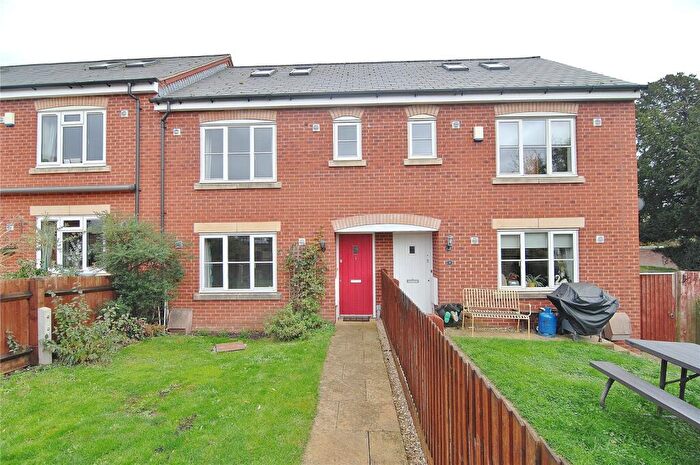 3 Bedroom Terraced House To Rent In Hoopers Yard, Ebley, Stroud, Gloucestershire, GL5