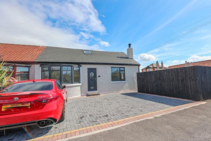 2 Bedroom Bungalow For Sale In Scott Road, Morecambe, LA3