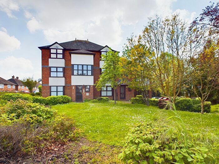 1 Bedroom Studio For Sale In Cypress Court Grange Road, Gillingham, Kent, ME7