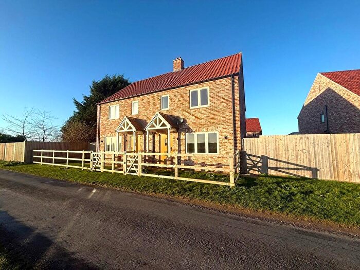 3 Bedroom Semi-Detached House For Sale In Field Views Lane, Terrington St. Clement, PE34
