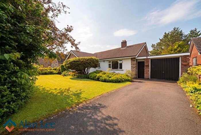 3 Bedroom Detached Bungalow For Sale In Sycamore Crescent, Macclesfield, Cheshire, SK11