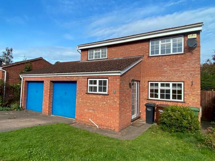 4 Bedroom Property To Rent In Redwood Close, Ross-On-Wye, HR9