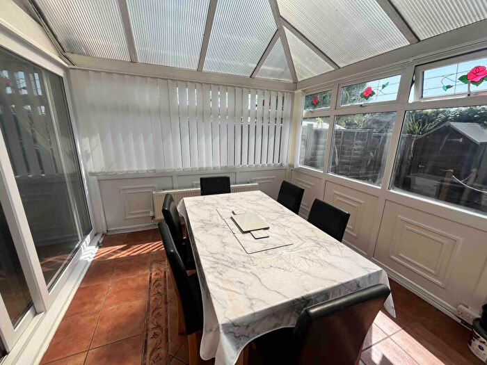 4 Bedroom Semi-Detached House To Rent In Court Road, GL15