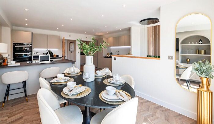 4 Bedroom Terraced House For Sale In Mulberry Park, Mulberry Way, BA2