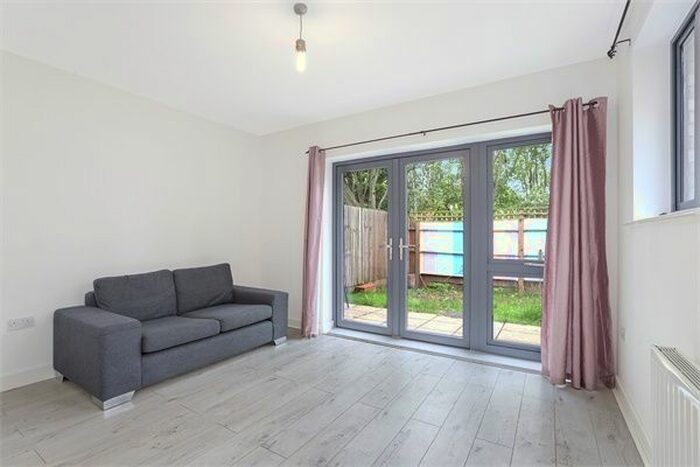 4 Bedroom Detached House To Rent In Anchor Point, Rotherhithe, London, SE16
