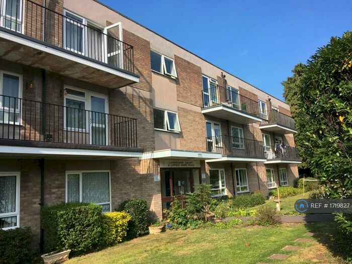 2 Bedroom Flat To Rent In Lansdowne Court, Camberley, GU15