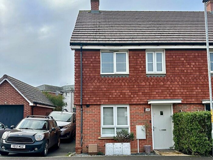3 Bedroom End Of Terrace House For Sale In Maidstone, Kent, ME17