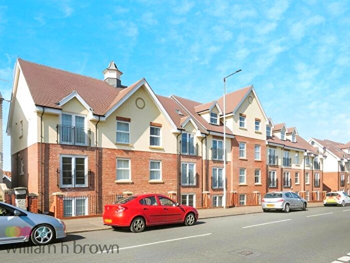 2 Bedroom Apartment To Rent In Main Road, Harwich, CO12
