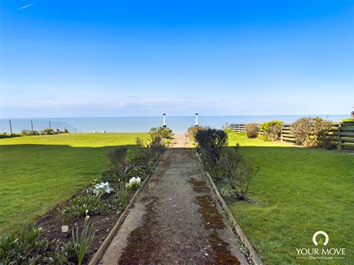 1 Bedroom Flat For Sale In Royal Crescent, Margate, Kent, CT9