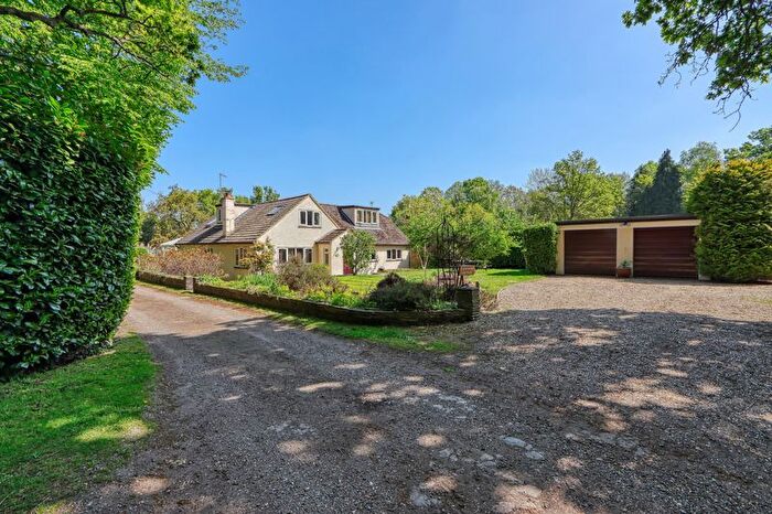 4 Bedroom Detached House For Sale In Chobham, Surrey, GU24