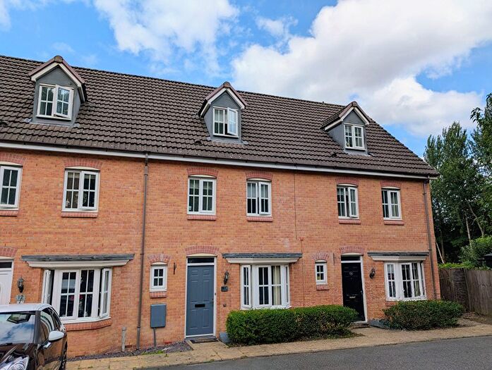 4 Bedroom Town House To Rent In Sorrell Gardens, Newcastle, ST5