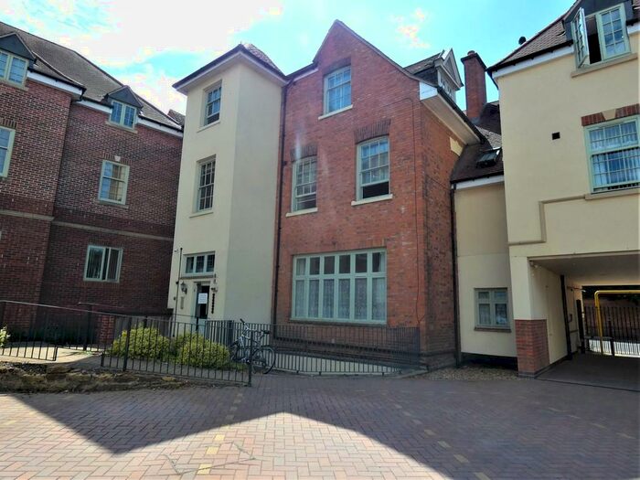 2 Bedroom Apartment To Rent In Loughborough Road, Belgrave, Leicester, LE4