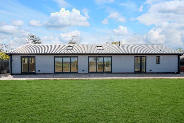3 Bedroom Bungalow For Sale In Acton Green Acton Beauchamp, Herefordshire, WR6
