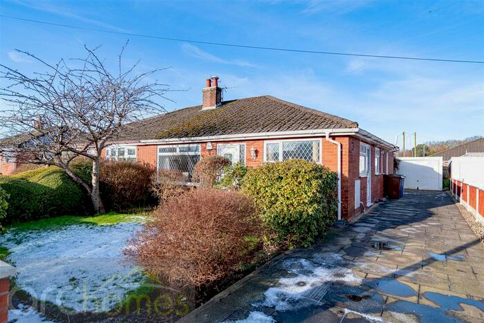 2 Bedroom Semi-Detached Bungalow For Sale In Slag Lane, Lowton, Warrington, WA3
