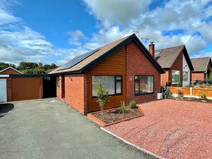 Houses for sale in Chirk Bank, Shropshire