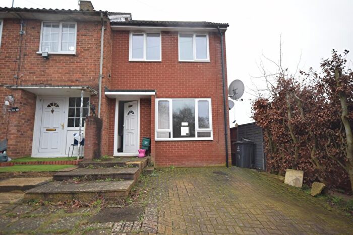 2 Bedroom End Of Terrace House To Rent In Spring Drive, Stevenage, SG2